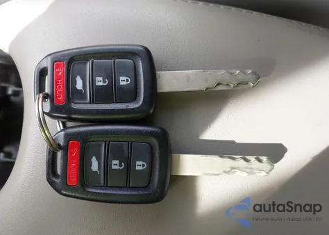 2017 Honda Hr-V Lx z USA, uszkodzony, nr VIN 3CZRU6H33HM702507